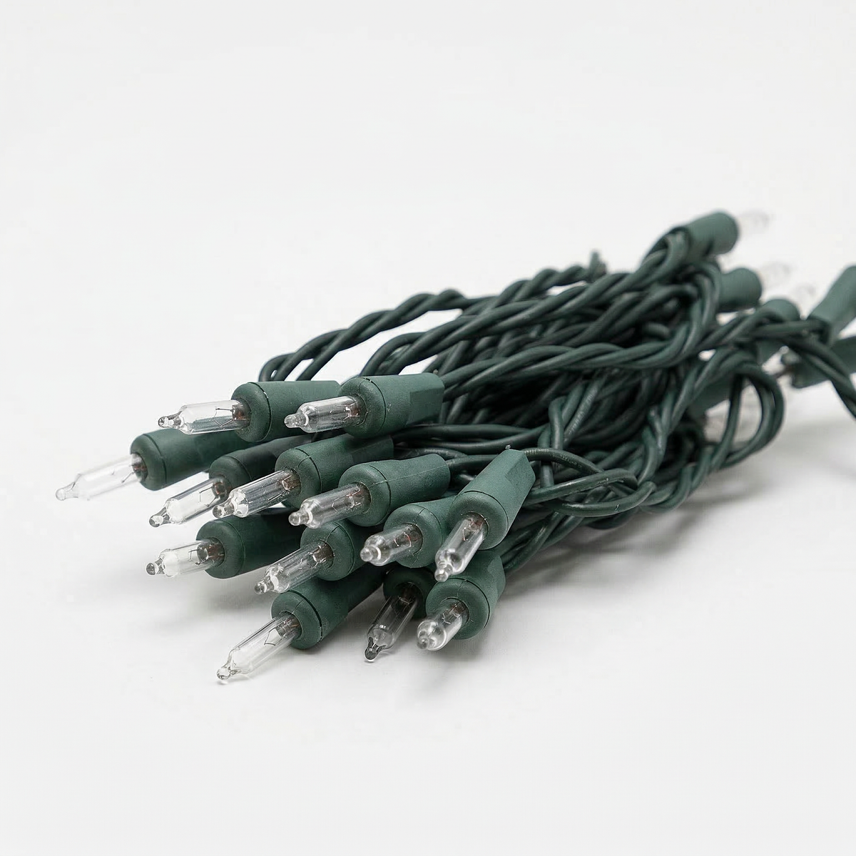 Holidynamics M8 & T5 LED Light Sets, Green Wire, 4" Spacing — Case Packs