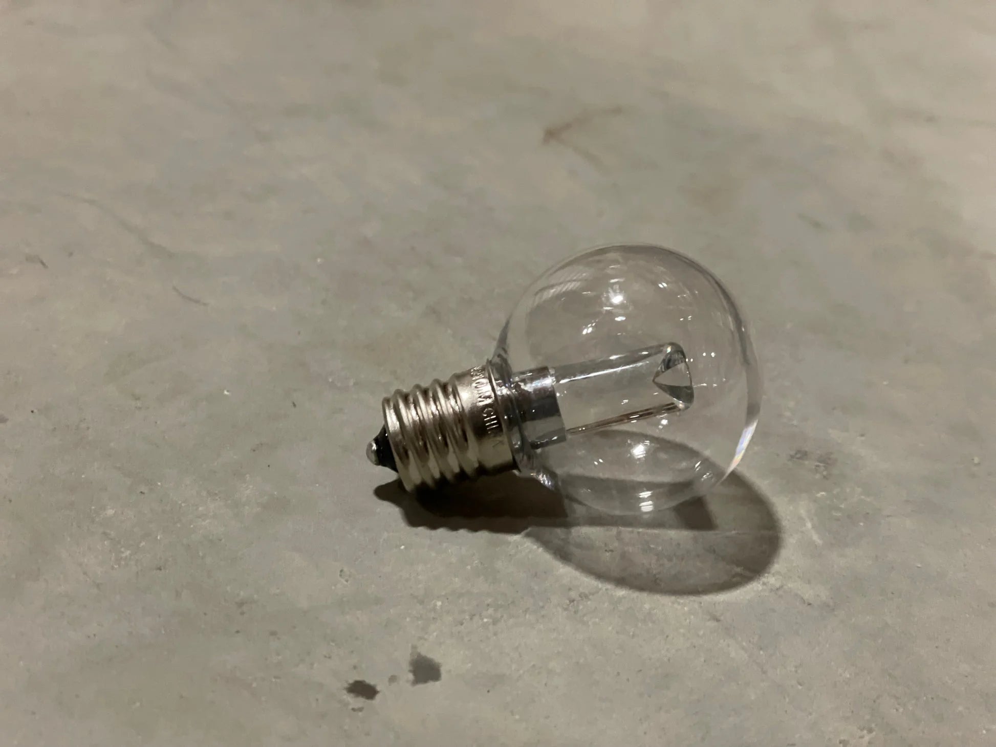 G40 Warm White LED Patio Bulb E17