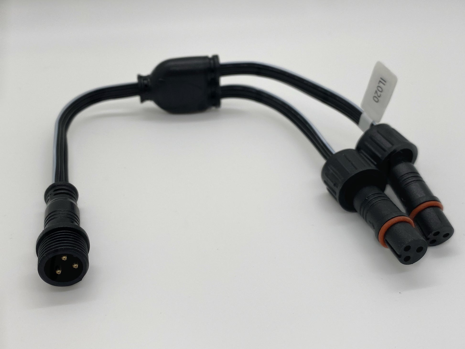 InvisiLights 24V Y Connector detail